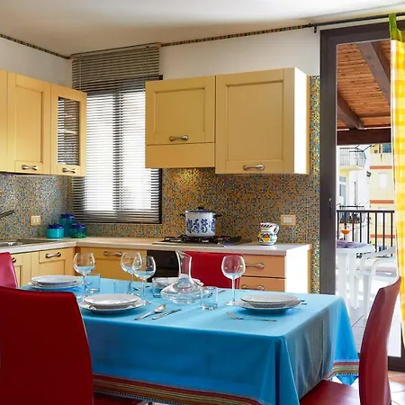 Apartment Alsave Casesicule, Sea View With Veranda And Terrace, 50 Mt From The Beach, Wi-fi