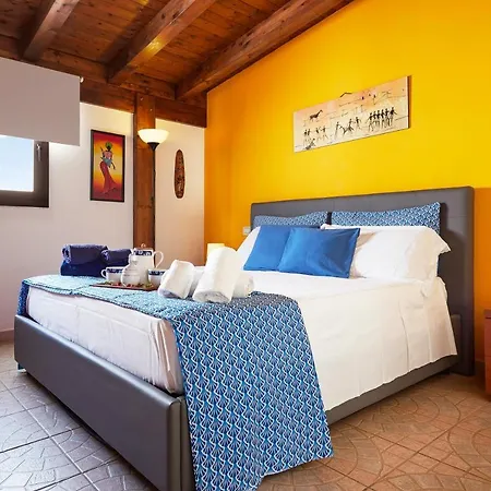 Alsave Casesicule, Sea View With Veranda And Terrace, 50 Mt From The Beach, Wi-fi